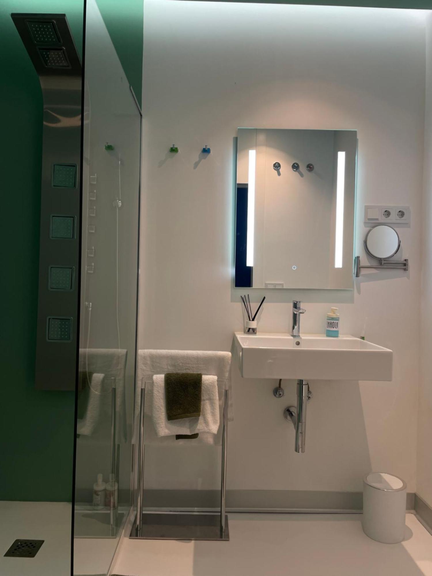 Lahola Glam Suites Torremolinos Ngoại thất bức ảnh