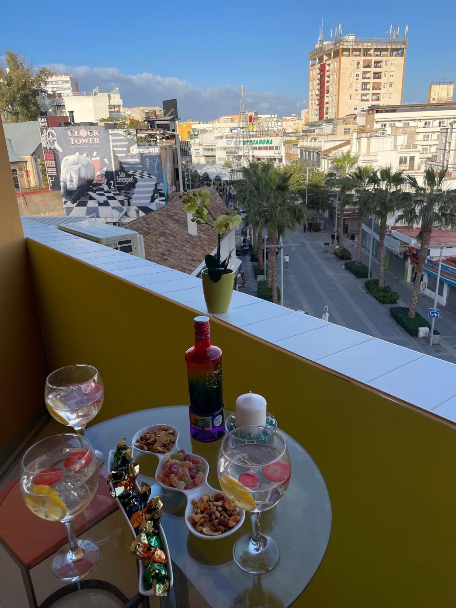 Lahola Glam Suites Torremolinos Ngoại thất bức ảnh