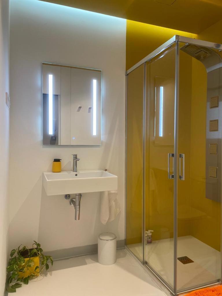 Lahola Glam Suites Torremolinos Phòng bức ảnh