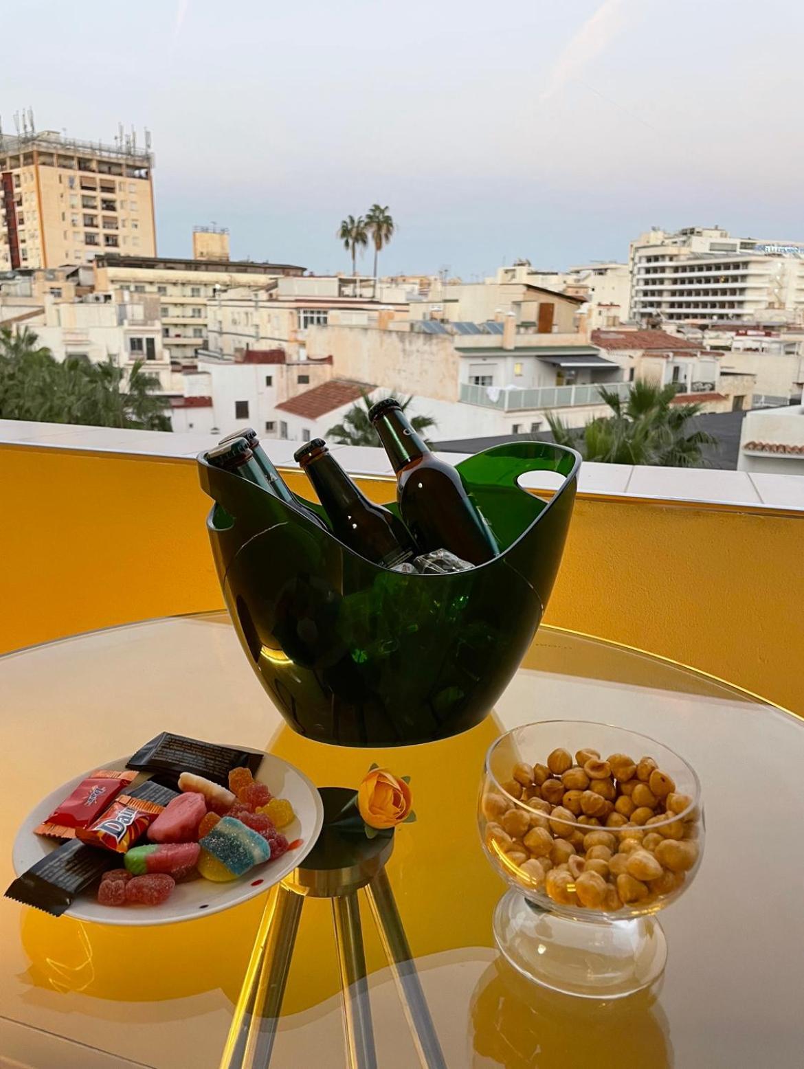 Lahola Glam Suites Torremolinos Phòng bức ảnh