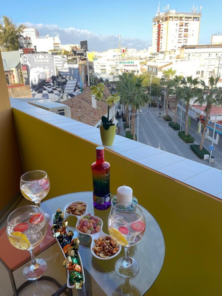 Lahola Glam Suites Torremolinos Phòng bức ảnh